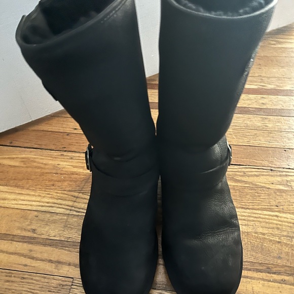 Ugg sutter moto leather buckle boots - Picture 3 of 5